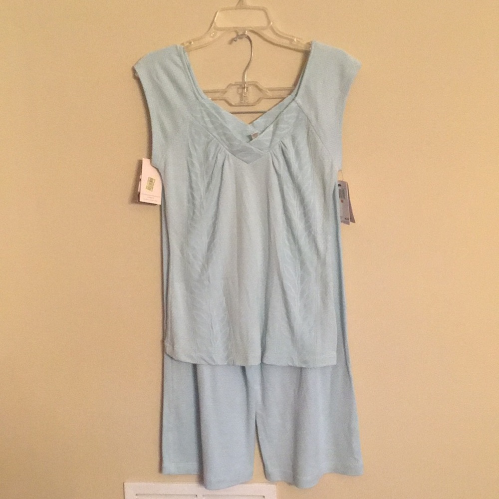NWT size S loungewear